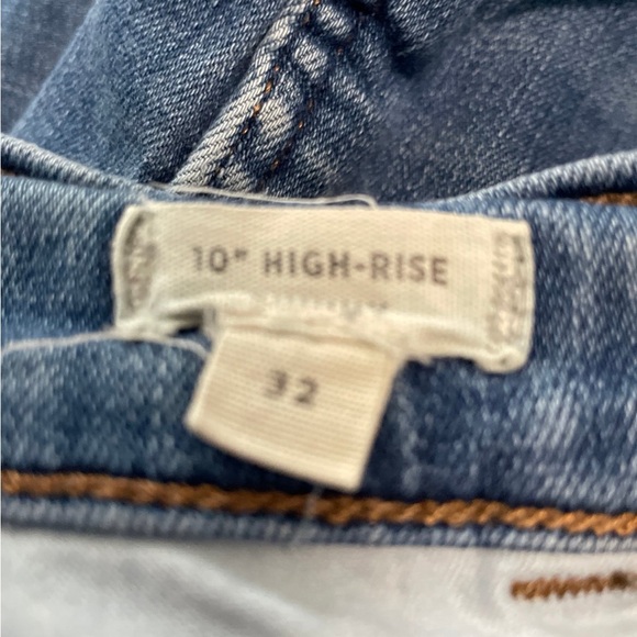 Madewell 10 inch high rise jeans size 32 inch - Picture 3 of 4